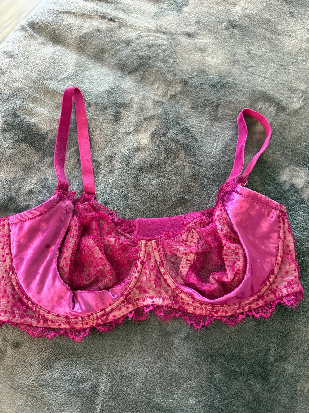 Victoria's Secret Hot Pink Lace Underwire Bra